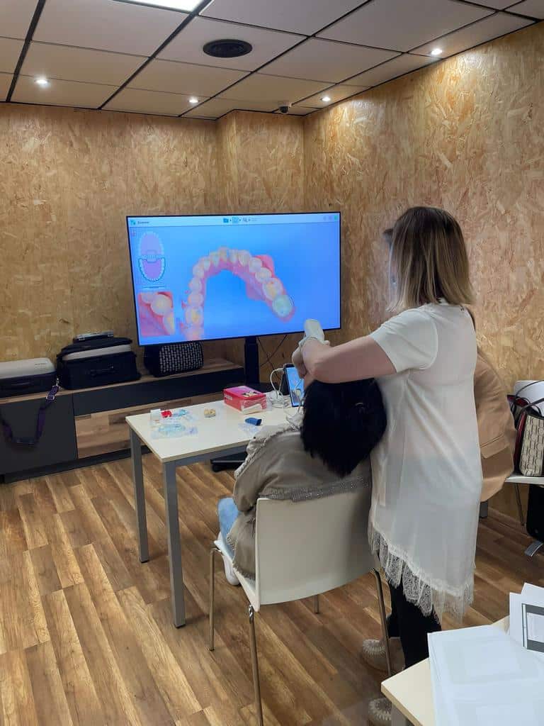 laboratorio nalon dental